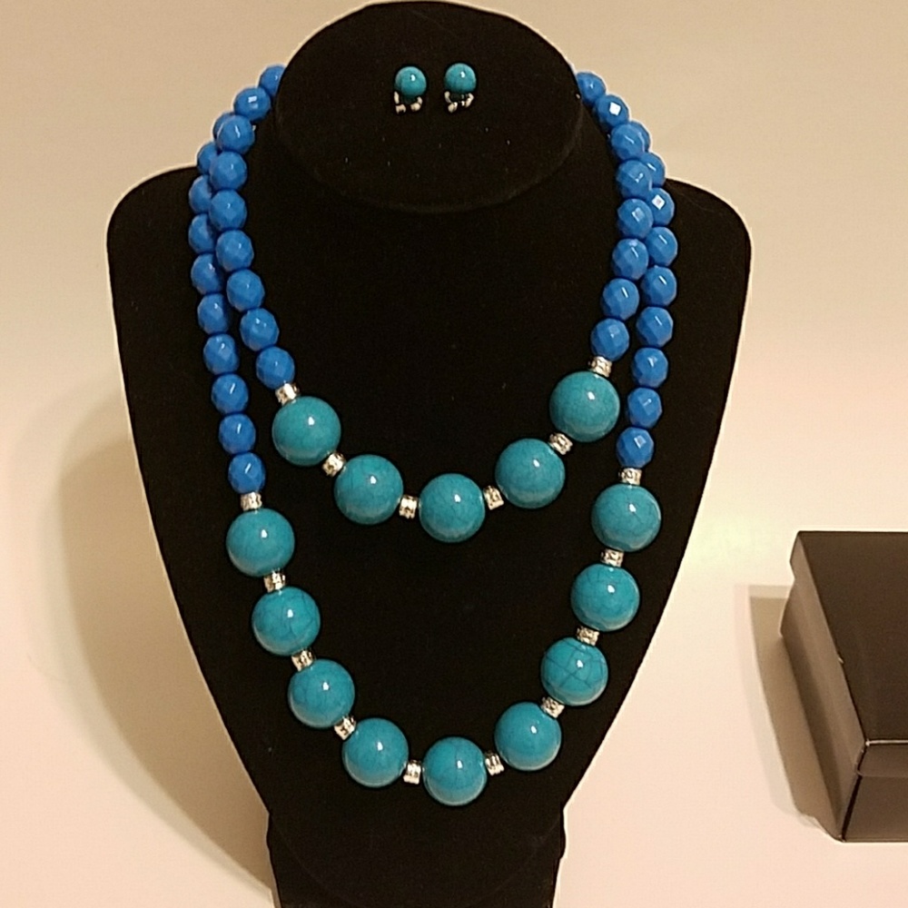 Double strand necklace and earrings set